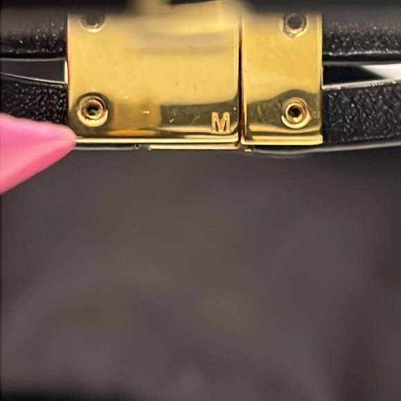 YSL LEATHER BAND BRACELET 100% authentic - Picture 4 of 13